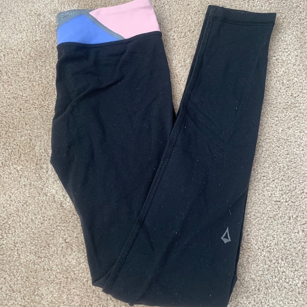 Ivivva Black Leggings